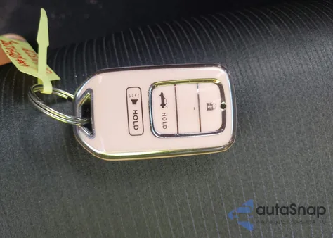 2019 Honda Accord Lx z USA, uszkodzony, nr VIN 1HGCV1F19KA059292